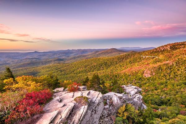 4 Reasons You Should Plan a Trip To Blue Ridge, Georgia