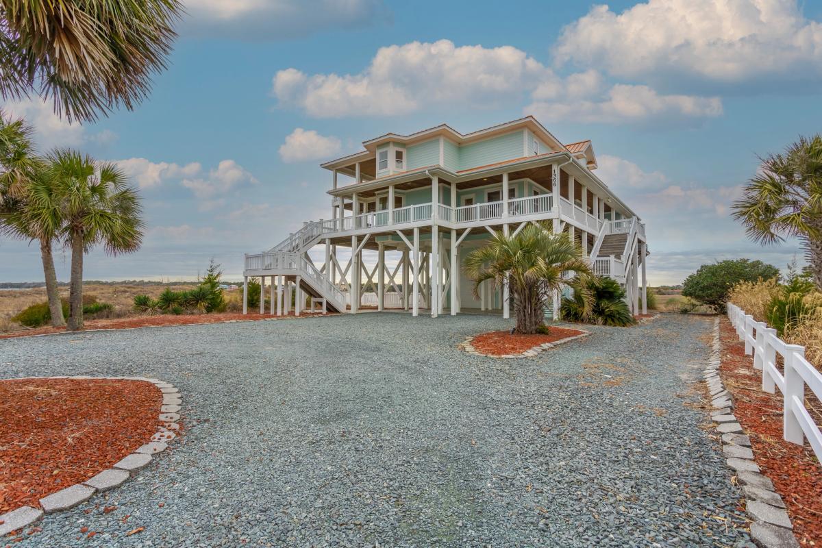 Exterior view of a Holden Beach vacation rental.