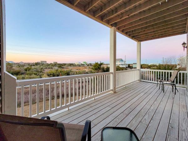 Make Waves: 6 Beach Vacation Rentals in Topsail Island