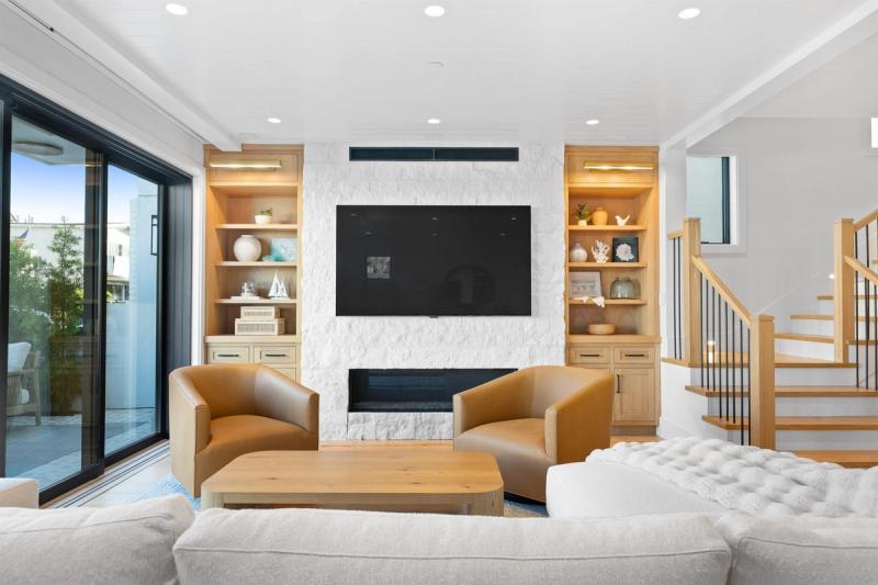 123 44th St - Image 3