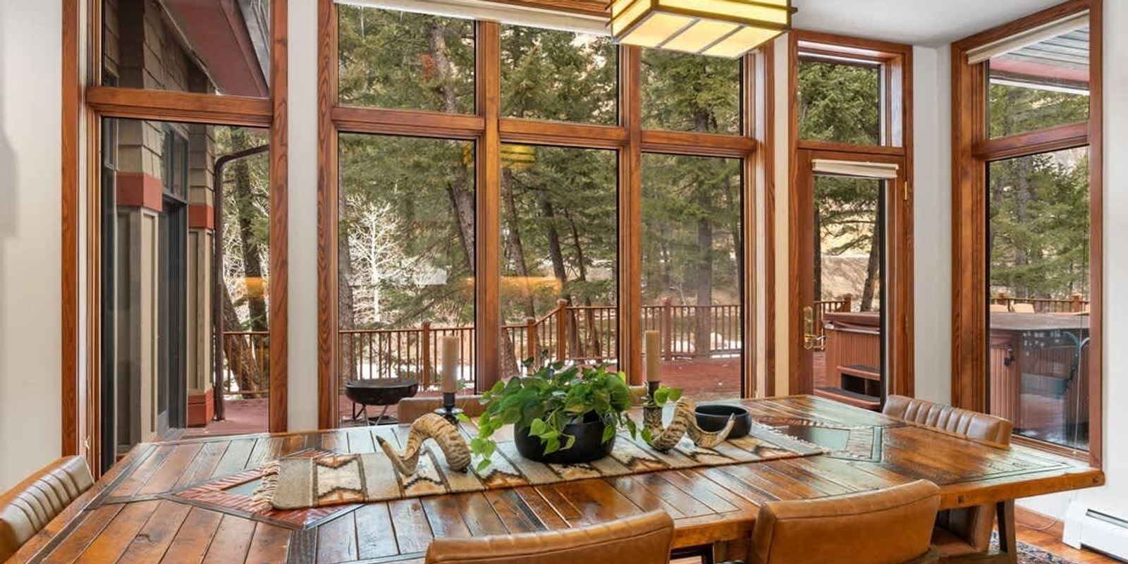 Dreamy Rocky Mountain Retreat: 13 Amazing Rentals in Big Sky, MT