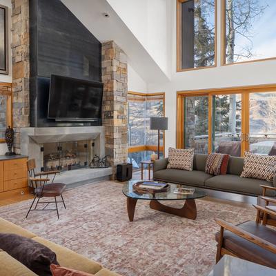 Living space in Adams Way - Gray Mill House.