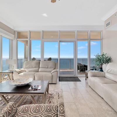 Living room in a Gulf Shores vacation rental.