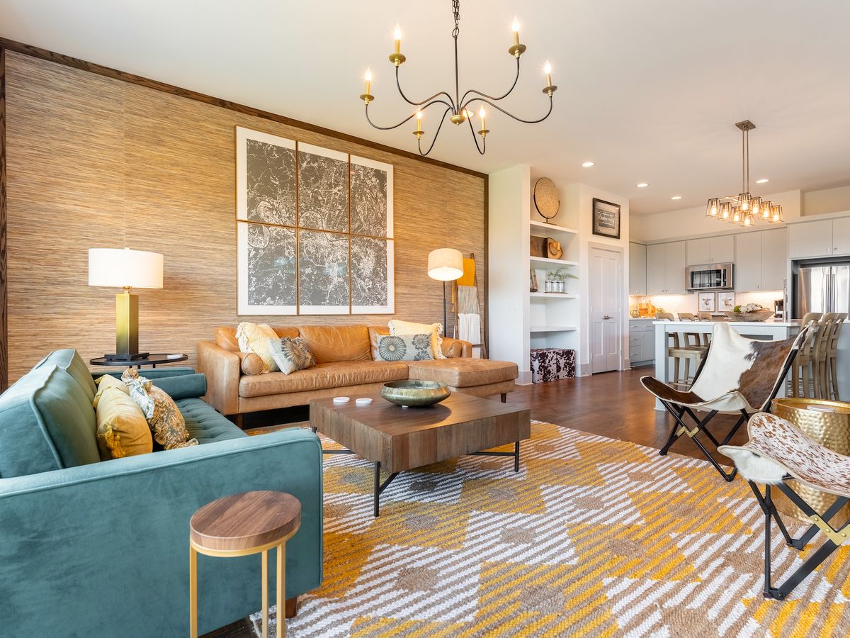 A Nashville Themed Luxury Vacation Rental Living Room