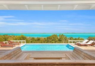 Bahamian Bliss is Yours to Enjoy at These 8 Oceanfront Vacation Villas