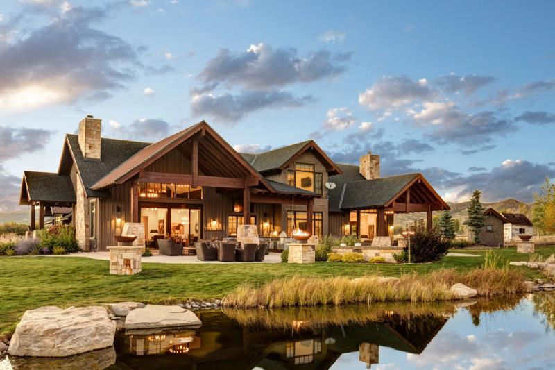 Luxury ranch style vacation rental in Park City.