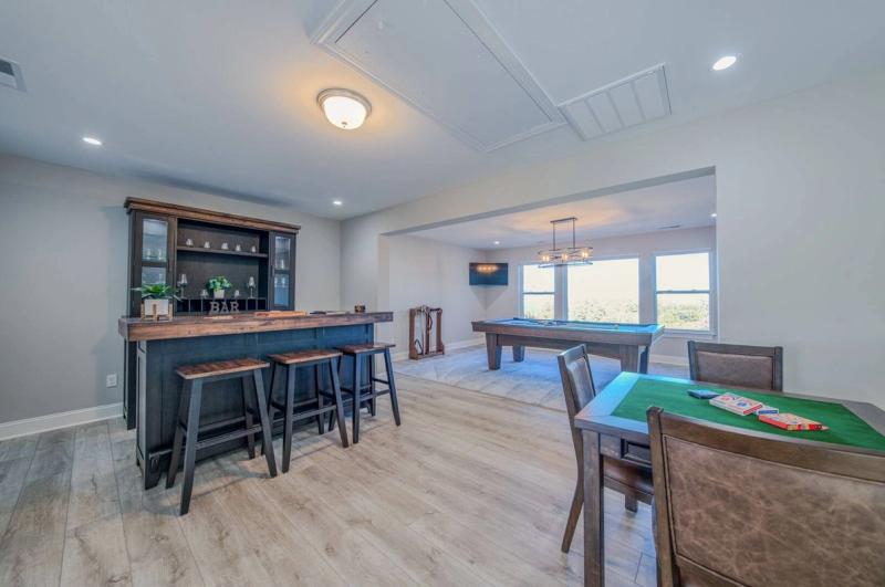 Catawba Falls Manor - Image 4