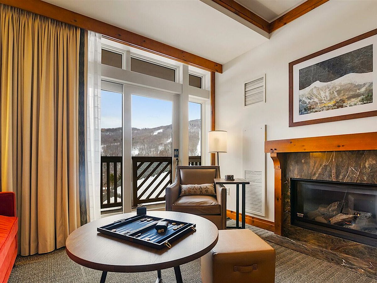 Sitting Area in Stowe Vermont Ski-In/SKi-Out Vacation Rental with View of Mountain