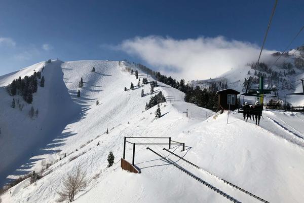 Best Locations for Snowboarding in Park City, UT