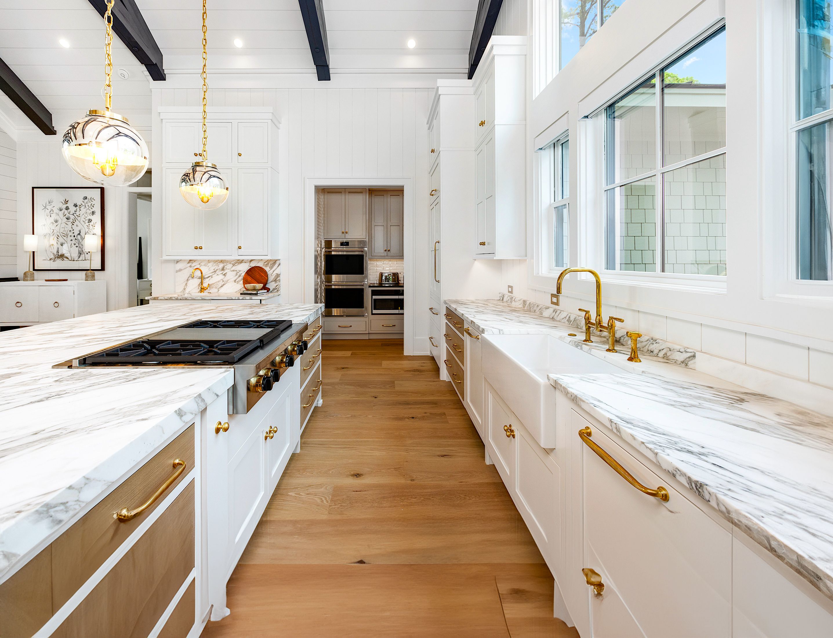 13 Vacation Rentals With Instagram Worthy Kitchens