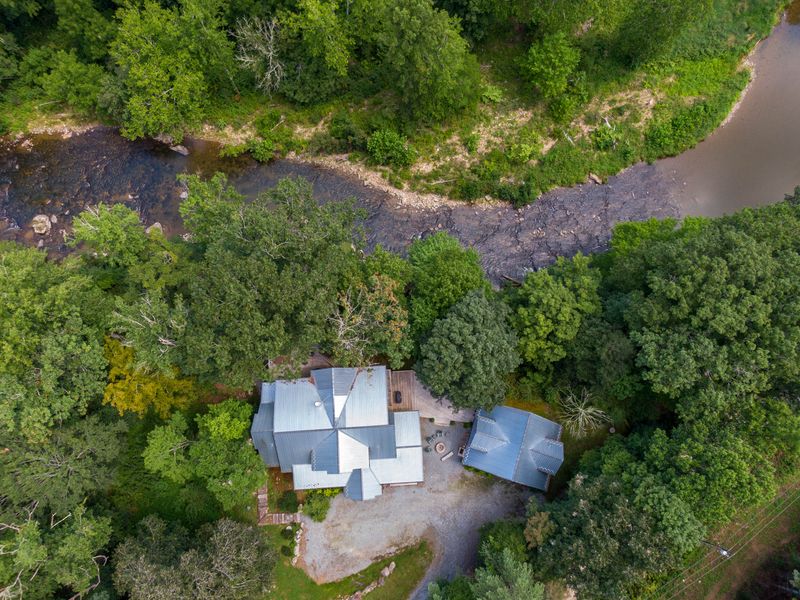 Aerial shot of vacation rental home by Blue Ridge Mountain Rentals