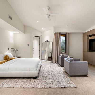 Primary bedroom in a Scottsdale vacation rental.