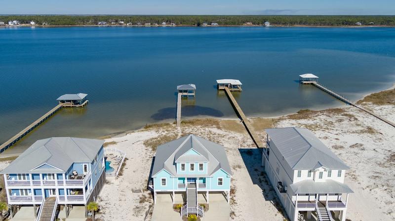 6 Beachfront Rentals Near Gulf Shores & Orange Beach for Big Families 