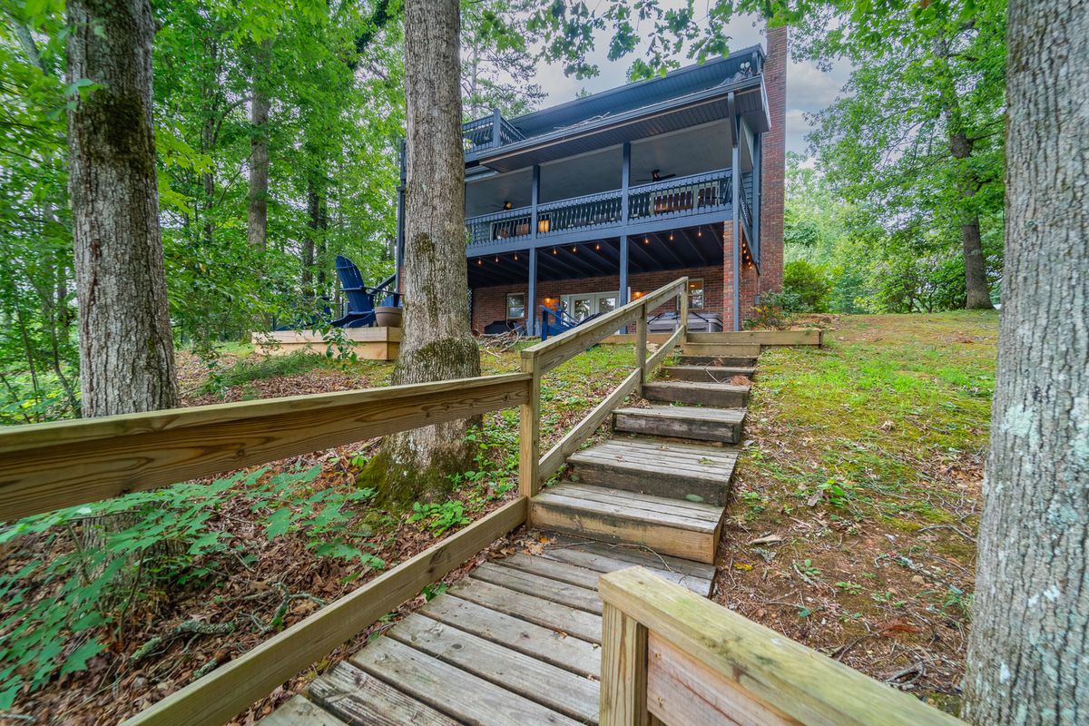 Exterior view of a vacation rental in Blairsville, GA.