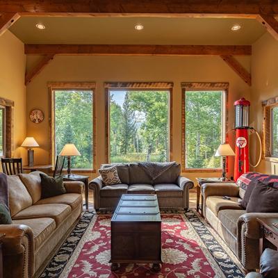 Living space in a West Yellowstone vacation rental.