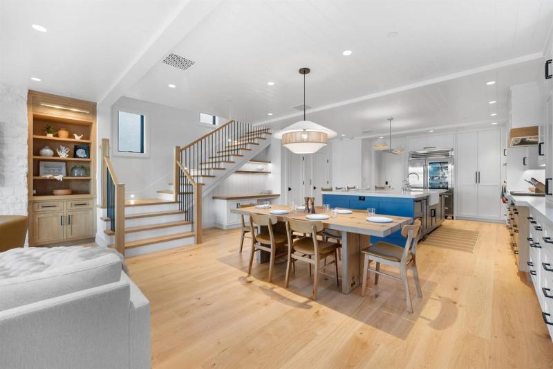 123 44th St - Image 4