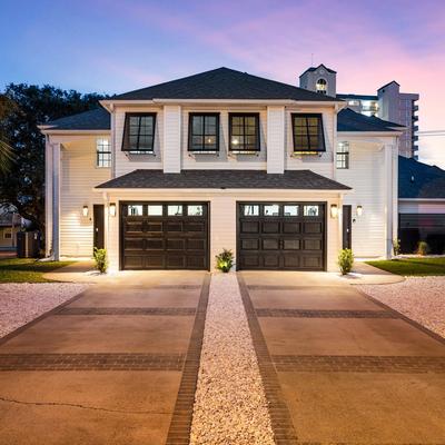 Nightime view of Stranded.