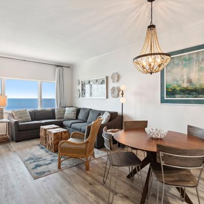 Open living space in 241 Sandcastles in the Amelia Island Plantation.