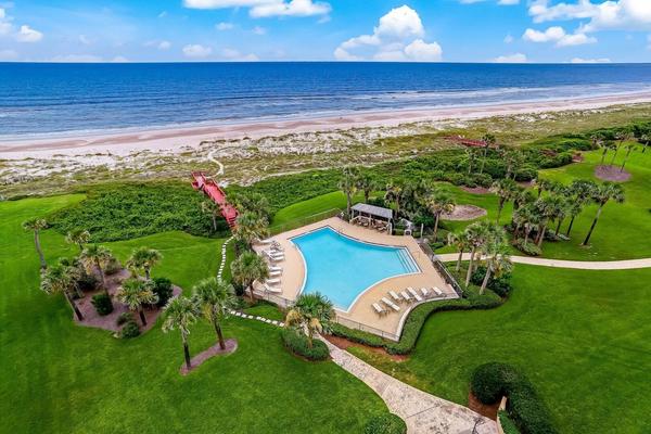 4 Stunning Oceanfront Vacation Rentals on Amelia Island, Florida