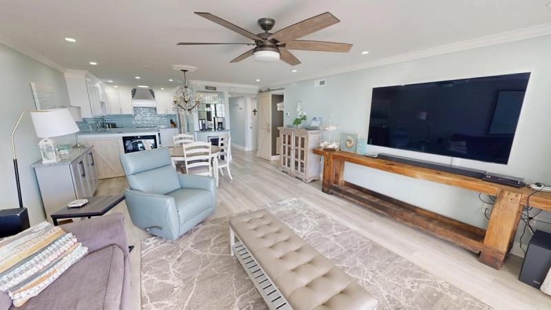 Beach House 104b - Image 3