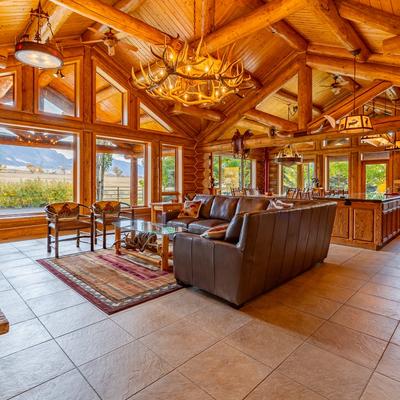 Open living space in South Fork River Ranch.