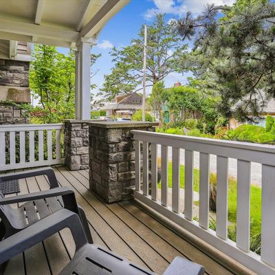 Rees Cottage - Cannon Beach Porch View