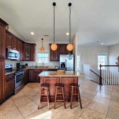 Open kitchen in Anchor Down.
