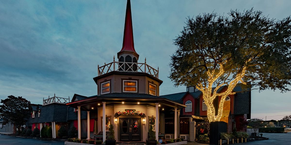 Fresh Fare and Delicious Drinks in Myrtle Beach: The Best Restaurants in Myrtle Beach