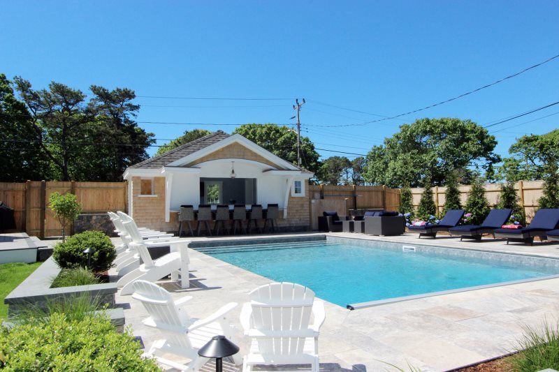 Whalecome Retreat - Image 2