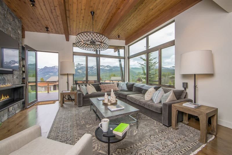 8 Silver Peaks - Image 5