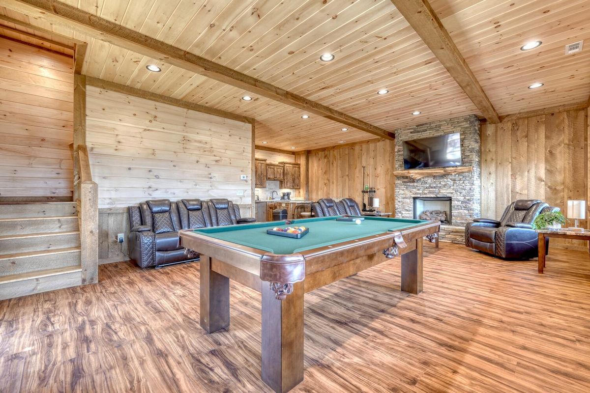 Game room in a Cherry Log, GA vacation rental.