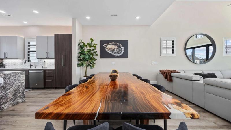 The Chateau Grand - Image 5