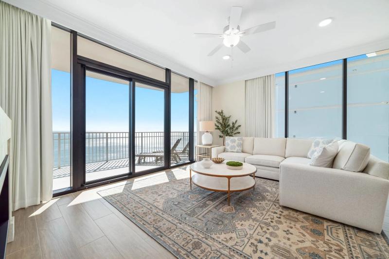 Phoenix Gulf Shores II 1801 - Image 2