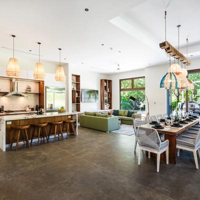 Open living space in Villa Alegria.
