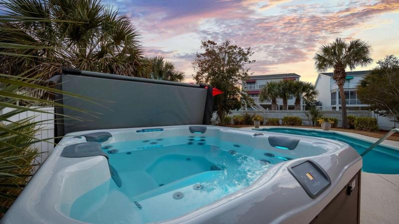 Saltwater & Sunsets - Image 4