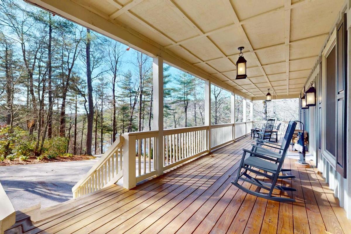 Lakeview Hideaway in Highlands