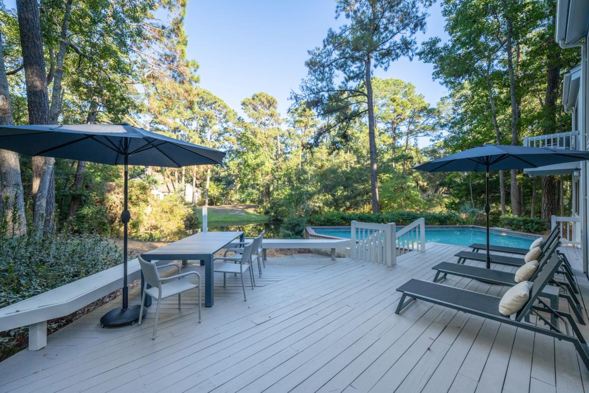 Private pool at a Hilton Head Island vacation rental.