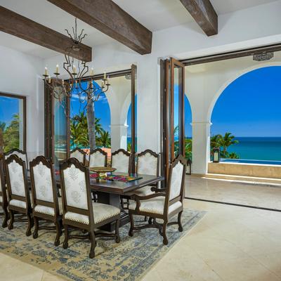 Dining area with sea views in a Los Cabos vacation rental.