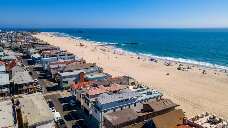 6 Beachfront Rentals with Stunning Views in Newport Beach, CA