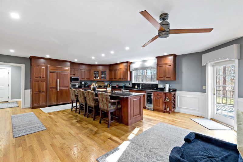 Yarmouthport Estate - Image 2