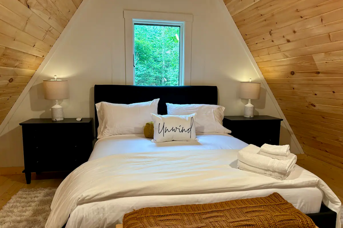 Loft bedroom in Tiny Mansion.