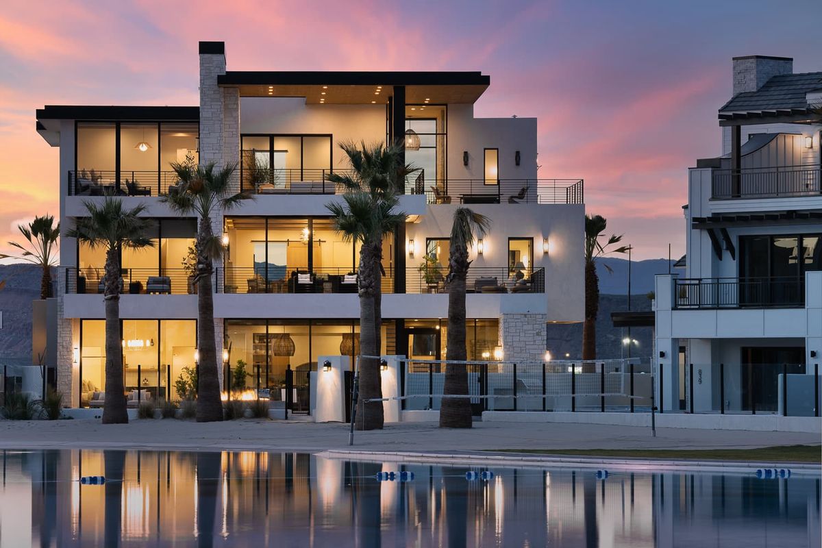 Sunset View of Pura Vista House and Pool