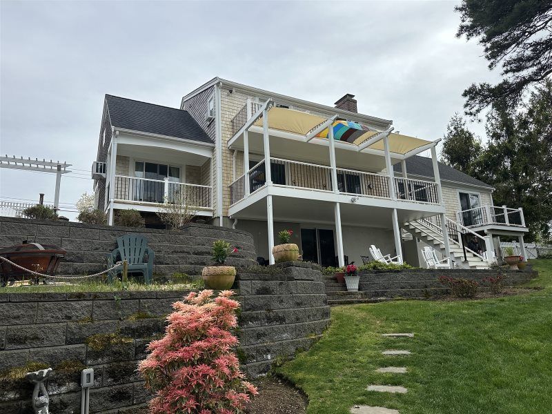 Lover's Lake Escape - Image 3