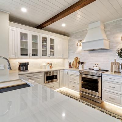 Kitchen in a Hilton Head Island vacation rental.