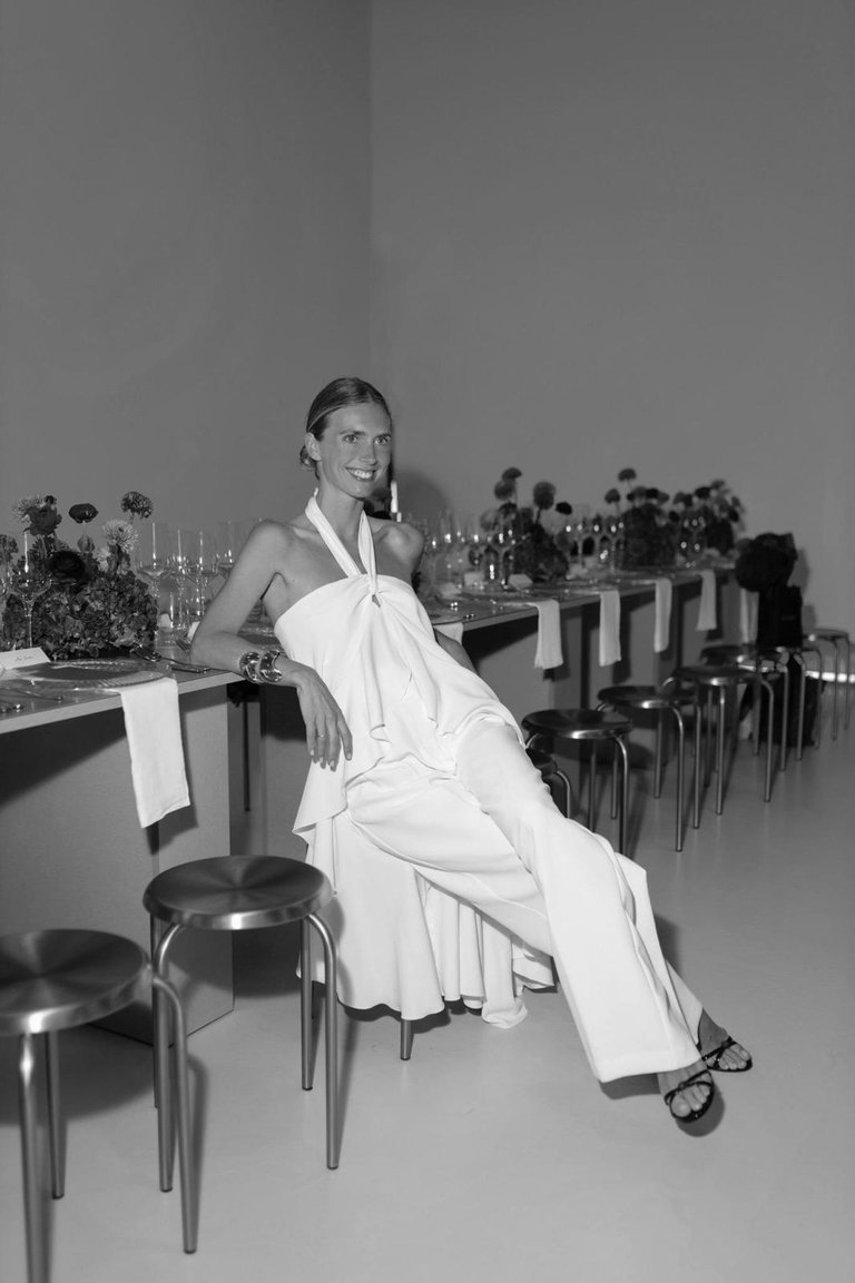 Lucía Bárcena para Narciso Rodríguez For Her Intense