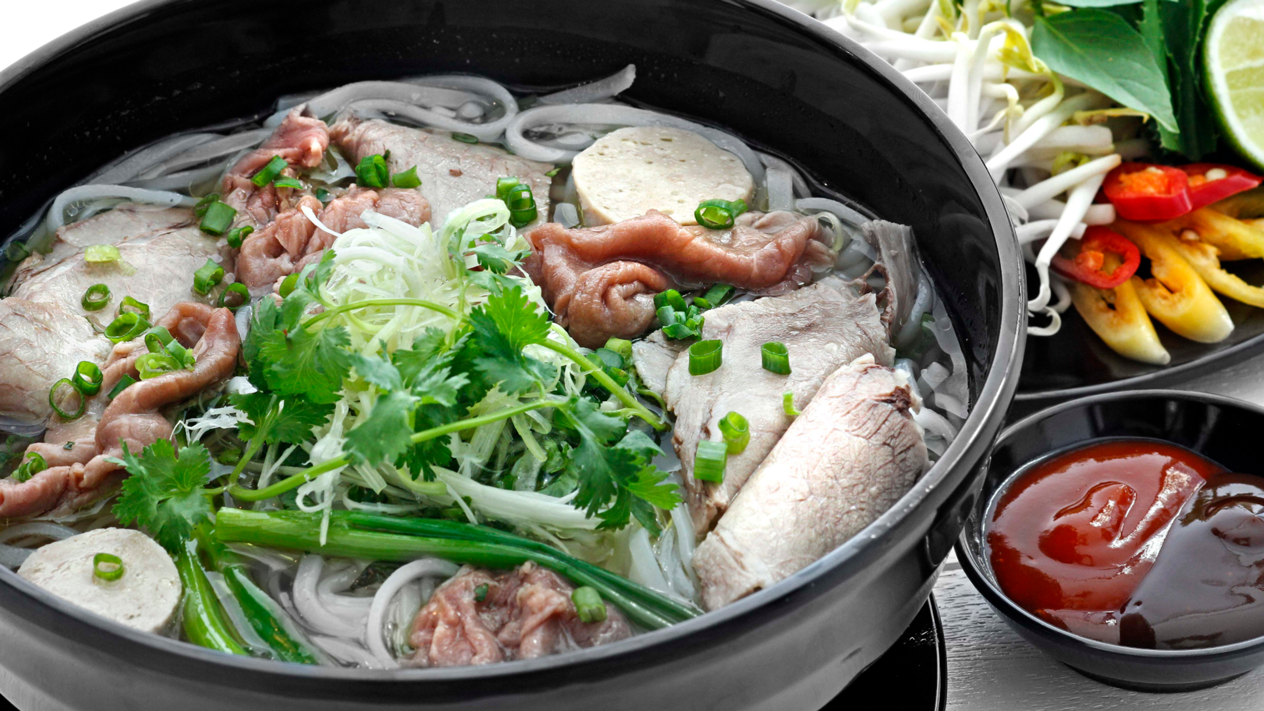 Saigon Cafe — Social Content work sample 4