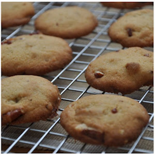Melt in Your Mouth Pecan Sandies gallery photo 1