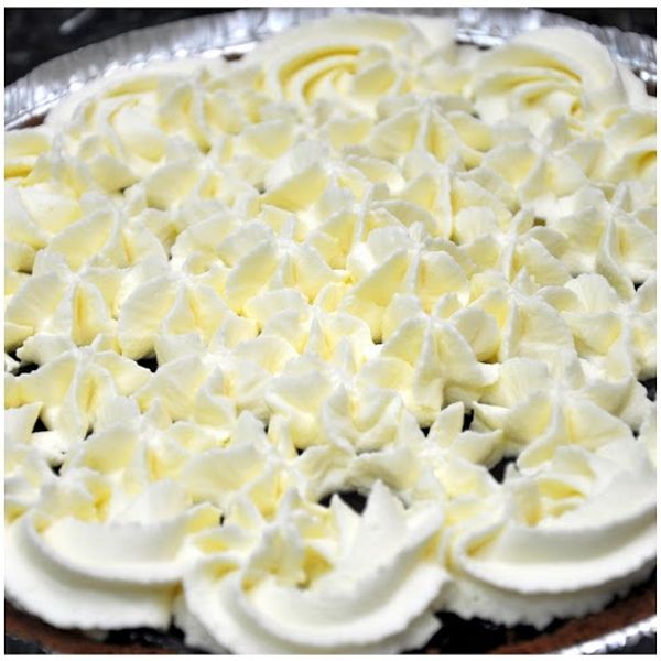Easy & Quick Chocolate Pudding Pie  gallery photo 7