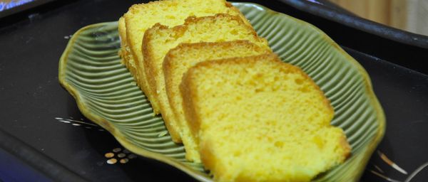 Super Citrusy Quick Orange Cake