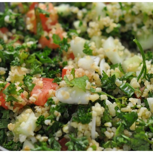Tabbouleh - Fresh & Healthy Lebanese Salad gallery photo 6